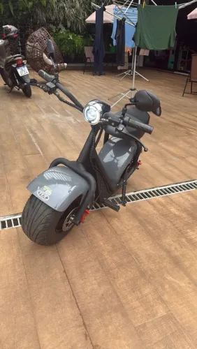 Scooter elétrica Tui 1000w