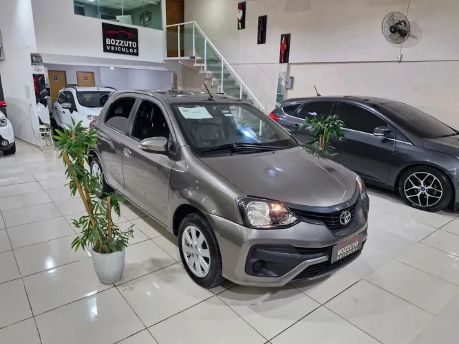Toyota Etios X Plus 1.5 Flex 16V 5P Aut. 2019