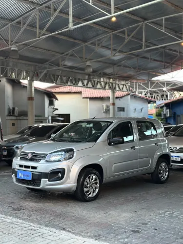Fiat Uno Attractive 1.0 EVO Fire Flex 8V 5P 2021