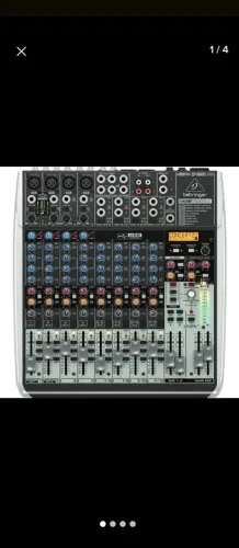 Mesa de Som Behringer QX1622USB