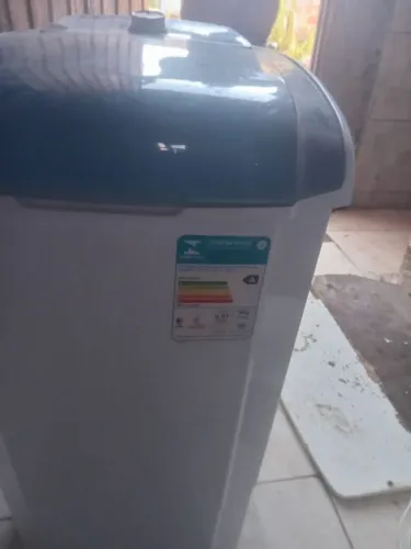 MAQUINA DE LAVAR ( TANQUINHO)