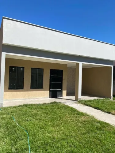Casa linear moderna em fase final de construção no Maravista  Itaipu, Niterói