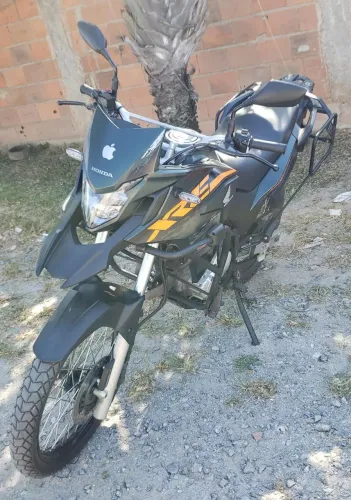 XRE 300 ADV 21/21
