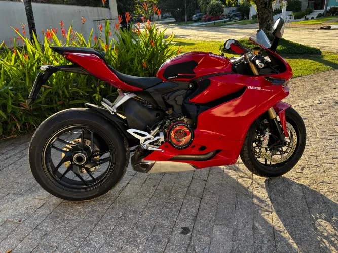 Ducati 1199 Panigale ABS 2015 Impecável