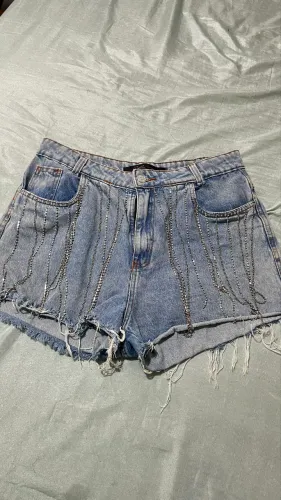 Short 44 com franjas