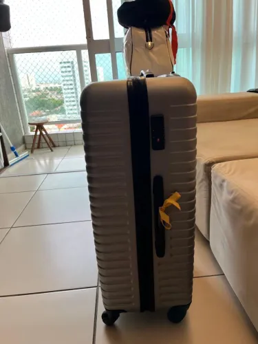 Malas de viagem 23kg (220,00 cada)
