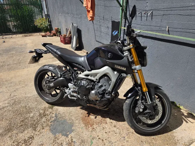MT 09