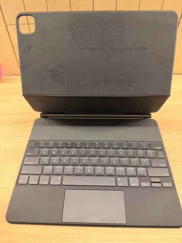 Apple Magic Keyboard iPad 12,9 polegadas 2021 A2480