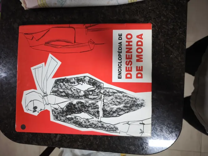 Enciclopédia de desenho de moda