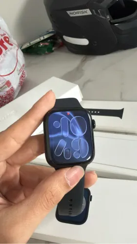 APLLE WATCH SERIES 8