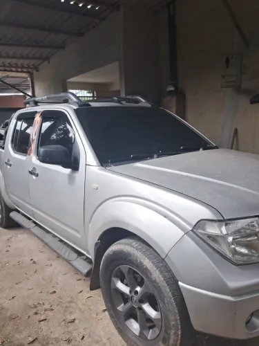 Nissan Frontier LE CD 4X4 2.5 TB Dies.(import.) 2007