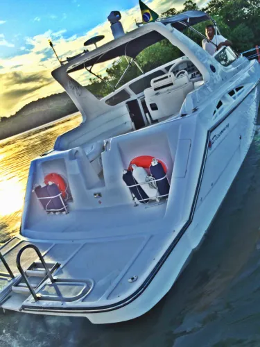 Lancha Ecomariner Discovery 44 pés 