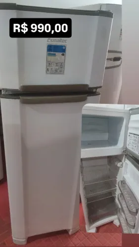 Geladeira Esmaltec