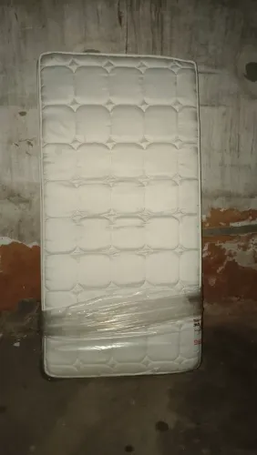 Colchão solteirão ENTREGO LEIA 