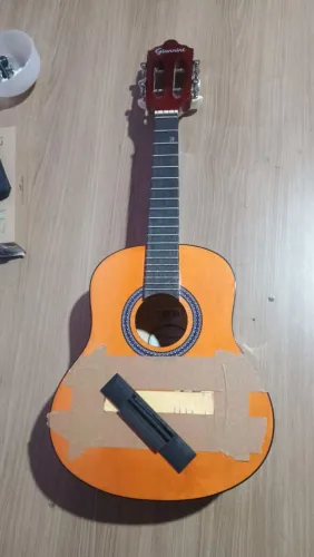 ? Cavaquinho Elétrico Giannini CS14 Novo - Precisa Colar o Cavalete
