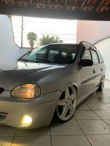 Chevrolet Corsa Wagon Super 1.0 MPFI 16V 2001