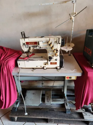 Vendo 3 máquinas de costura
