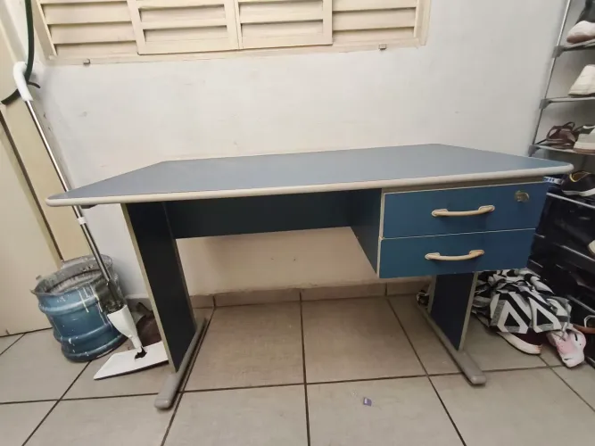 Mesa escritório