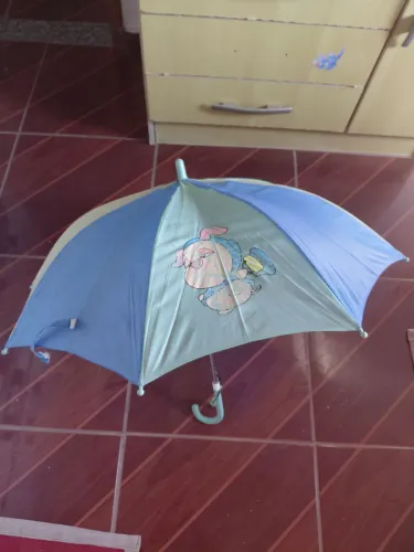 Vendo sombrinha infantil