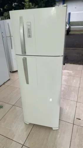 Geladeira Electrolux Frost Free 310 litros __