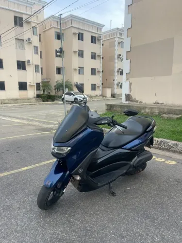 Yamaha NMAX 160 Azul - Automática, Econômica e Muito Conservada