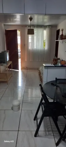 Vendo ou troco ótima casa nas Quintas