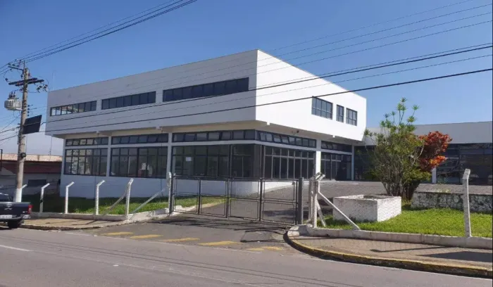 Galpão para venda em Capivari, com grande fluxo