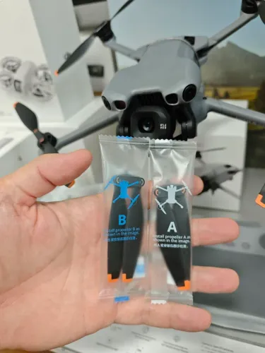 Par de Hélices Drone Dji Mini 5 Pro - Novos e Originais