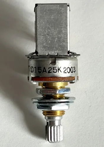 Potenciômetro de 25K para guitarra elétrica com chave push-pull para captadores ativos EMG