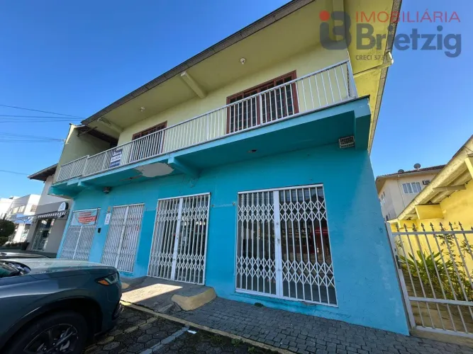 Sala Comercial para Locação no Saguaçu, por R$5.500+taxas/mensal Joinville | 152m²