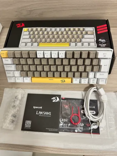 Teclado Mecânico Redragon Lakshmi Branco