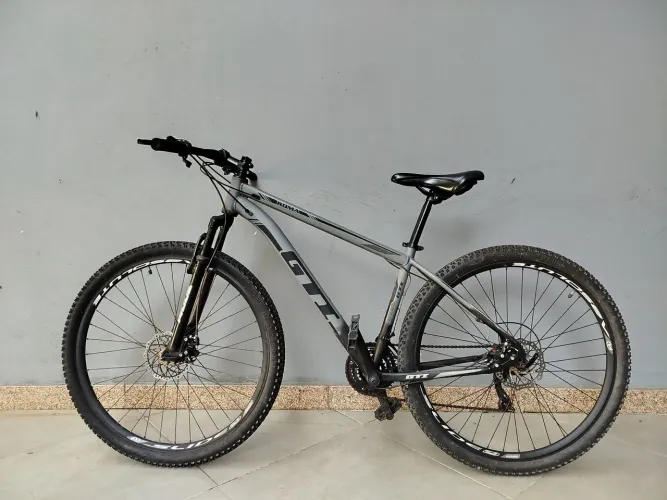 Bicicleta GTI, aro 28