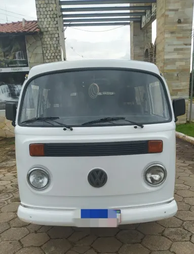 Volkswagen Kombi Escolar 1.6 MPI 2006