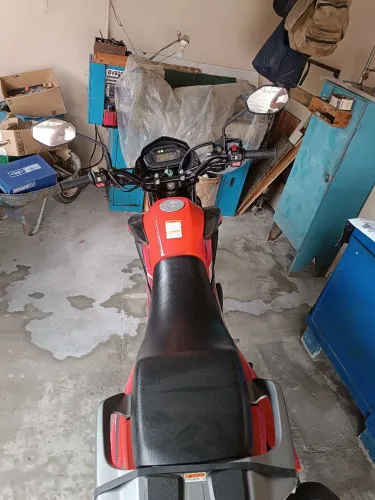 Nk 150 Hoejoe Moto nova apenas 2600 km rodado