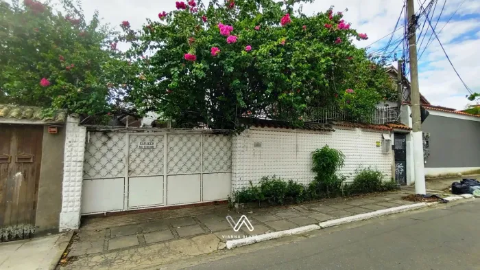 Casa com 3 quartos à venda, 255 m² - Fonseca - Niterói/RJ