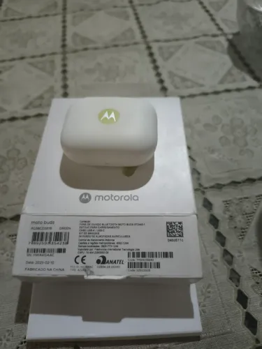 Moto buds Motorola 
