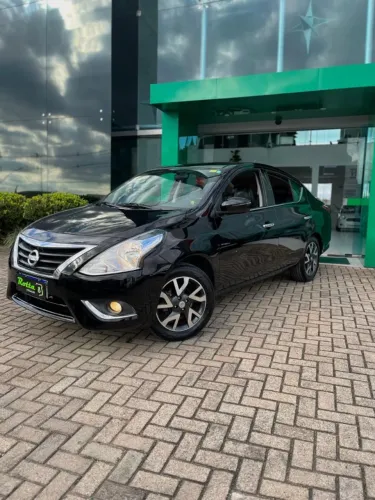 Nissan Versa SL 1.6 16V Flexstart 4P Mec. 2016