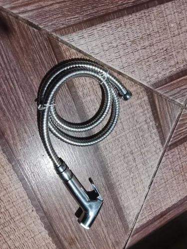 Vendo torneira nova não é pesada