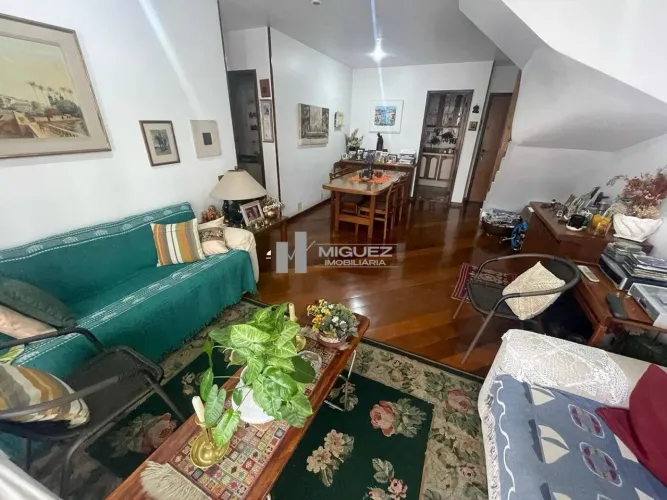 Cobertura duplex com piscina à venda na Rua Carlos de Laet, um recanto na Tijuca! Próximo