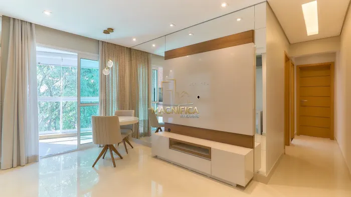 Apartamento no Edifício Jardins | Água Verde | Curitiba