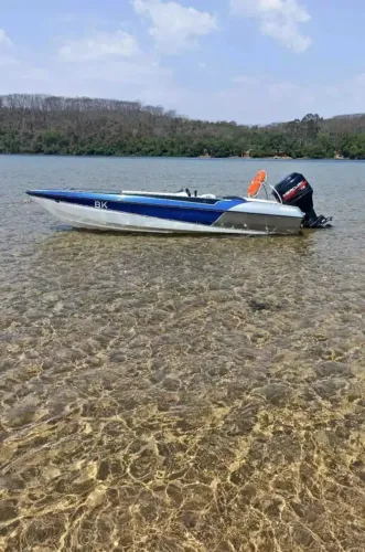 ?Lancha 17 Pés + Mercury 75 HP ? Completa para Pesca e Lazer