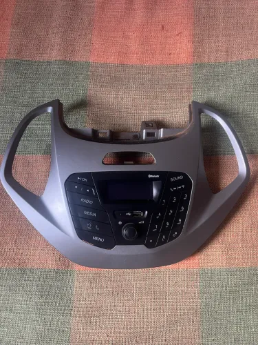 Som Original Ford Ka 17/18 com Moldura