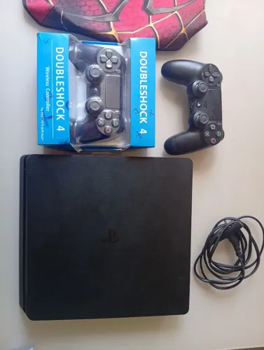 Play 4 de 1 tera