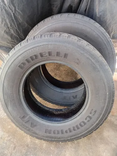 Par de Pneu pirelli 245/70/16