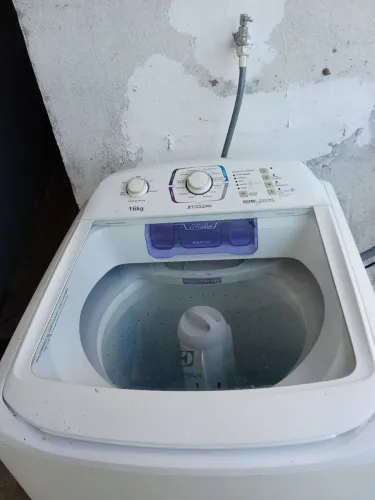 Vendo máquina de lavar 16 kls 700,00