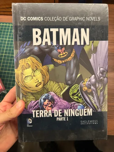 Batman Terra de Ninguém Parte 1 - LACRADA - Eaglemoss