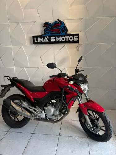 VENDO OU TROCO HONDA CB TWISTER 250 2016 ( LIMAS MOTOS)
