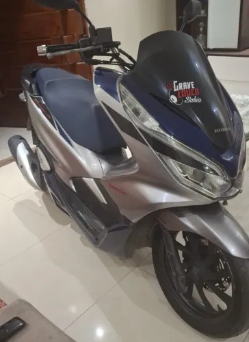 PCX semi nova 