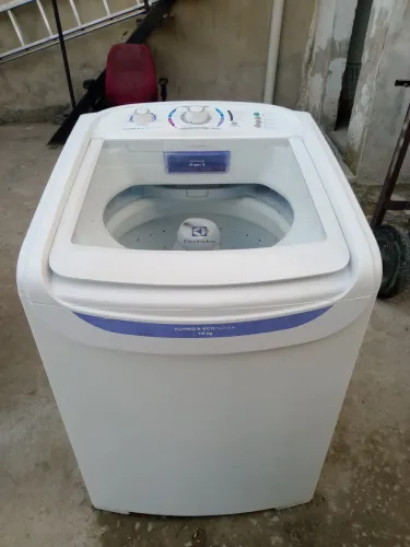 Máquina Electrolux 15kg Entrego