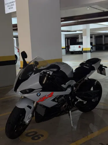 BMW S1000RR | Impecável | Baixa KM | Revisada | Oportunidade